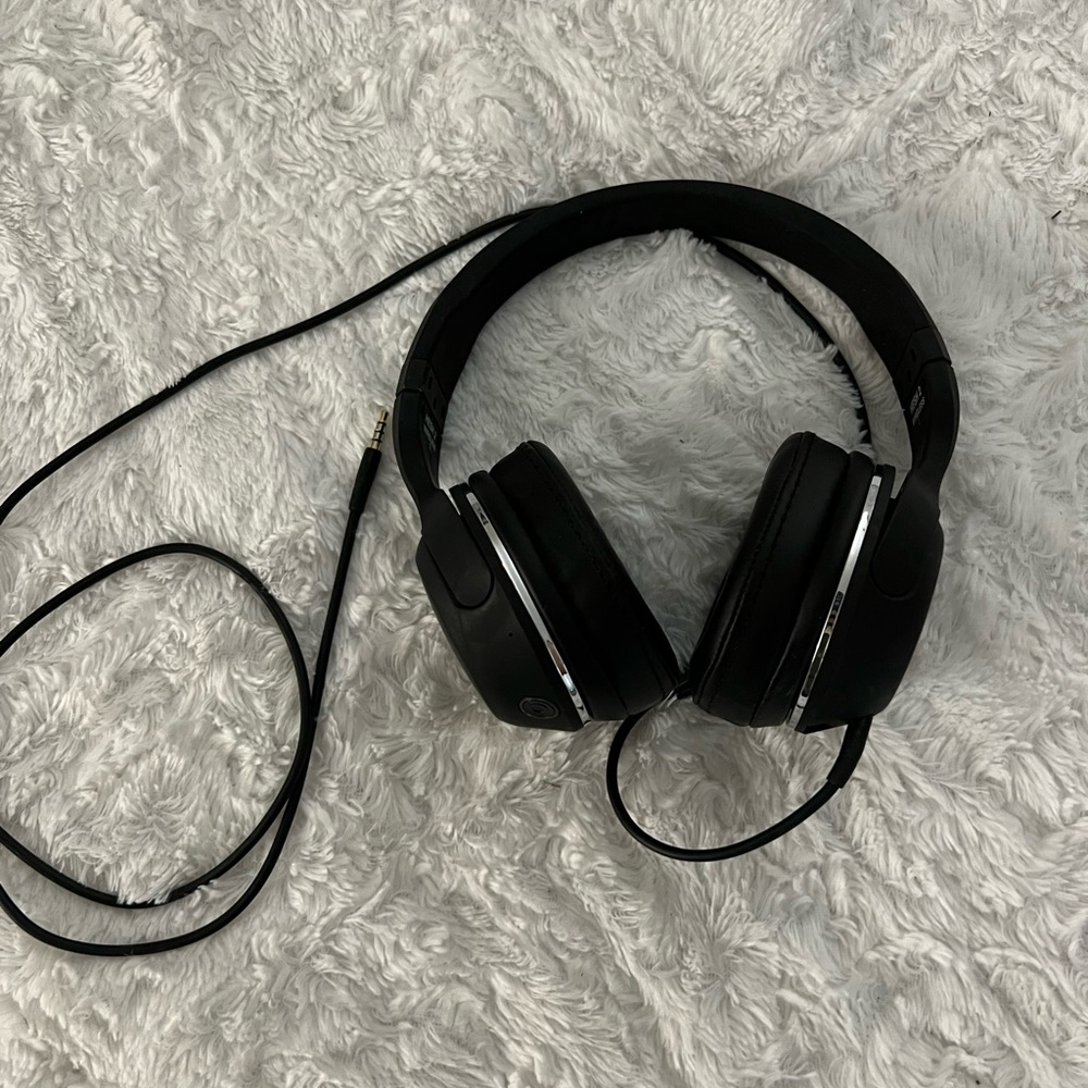 Skull candy head phones